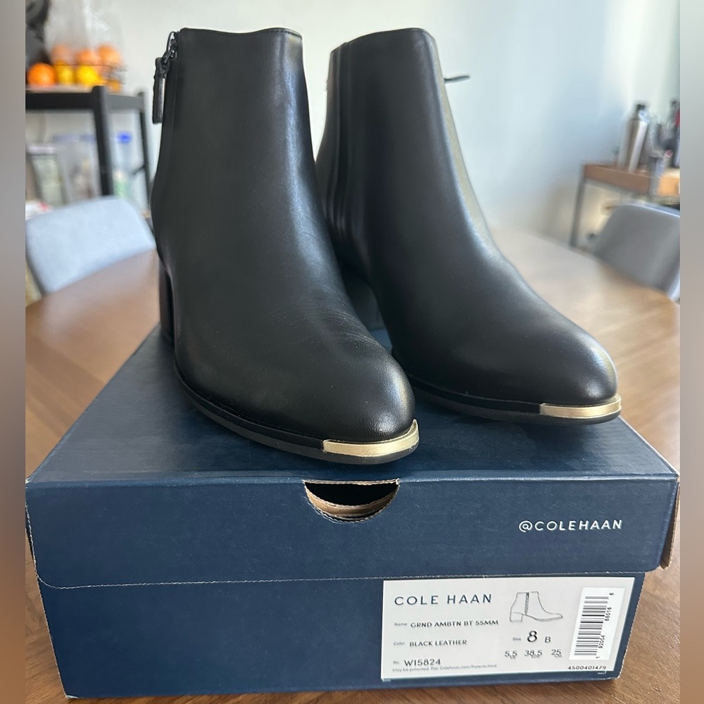NWOT Cole Haan ankle boots - 8W